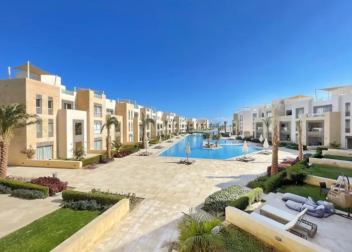 Panoramic & Cushy 3bdr Mangroovy Free Pool & Access Hurghada