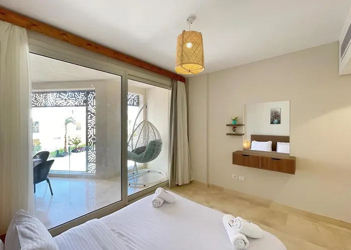 Panoramic & Cushy 3bdr Mangroovy Free Pool & Access Hurghada